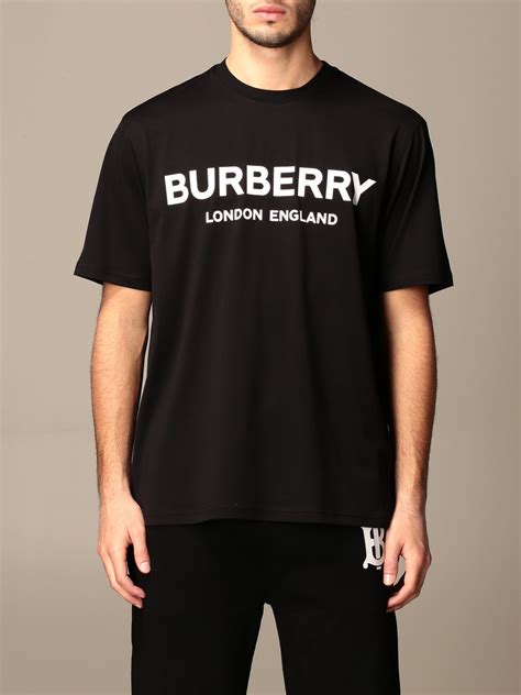 t-shirt burberry